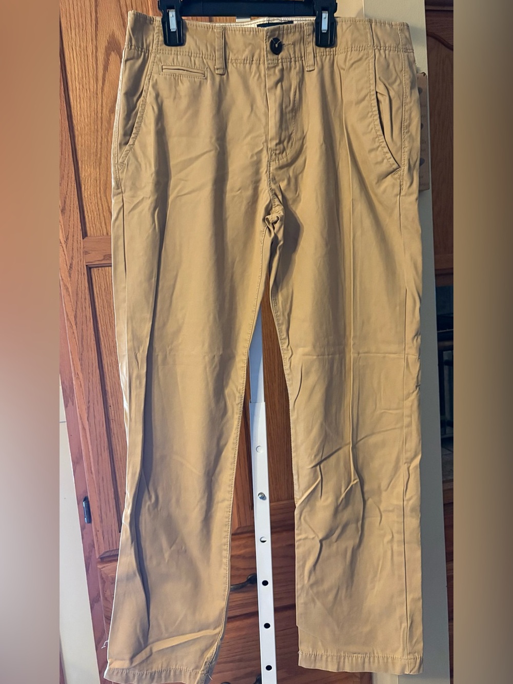 American Eagle Outfitters Tan Chino Pants